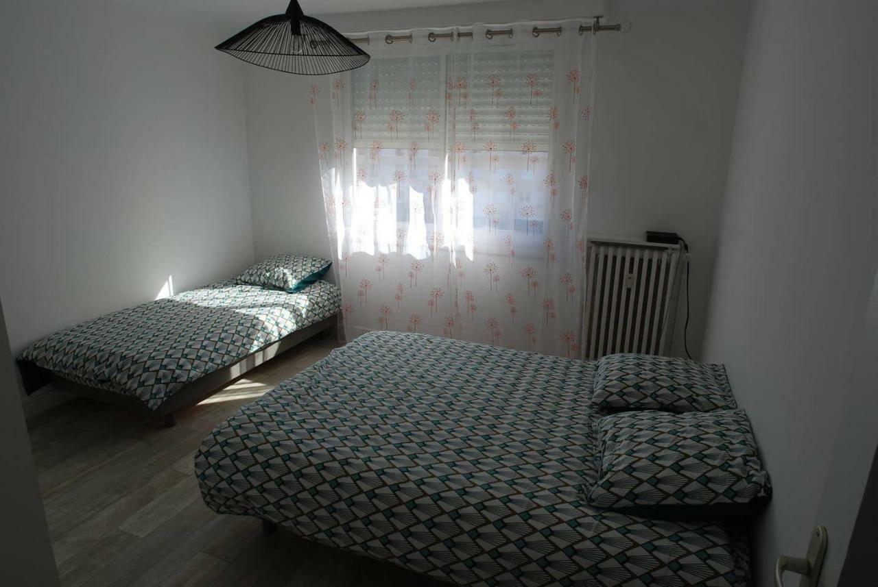 T2 50 M² Au Bord De Mer La Chaume Luaran gambar